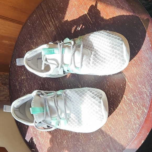 Vionic lightweight women's sneakers - Picture 1 of 8